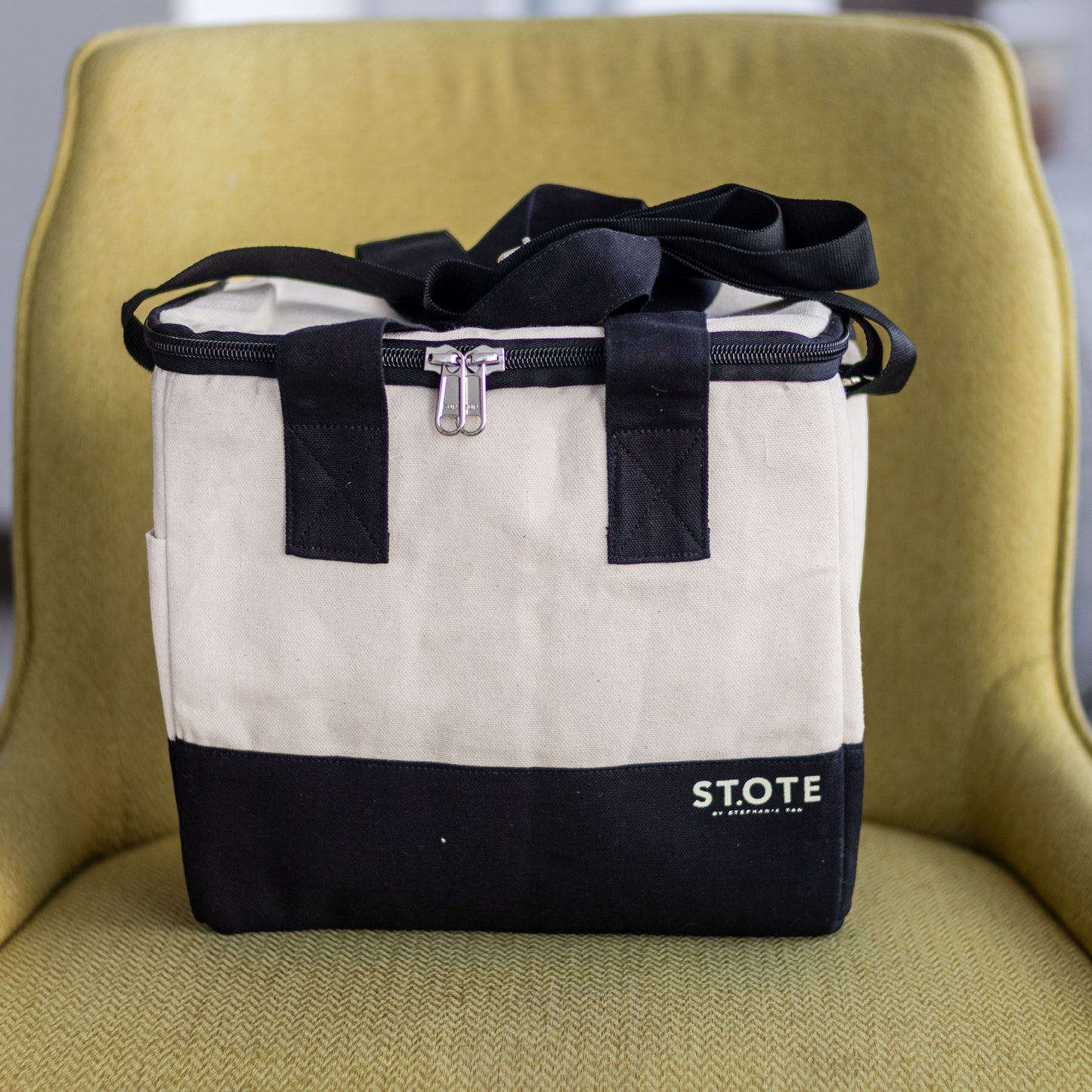 ST.TOTE CLASSIC COOLER CHIC COMPACT- DUO TONE LUNCH PACK (SMALL)